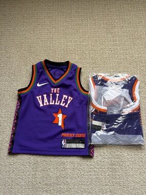 Nike Phoenix Suns 'The Valley' Devin Booker Jersey - 2T